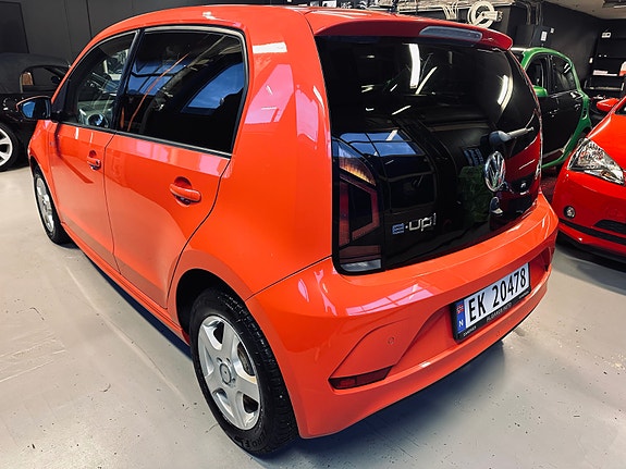 Volkswagen UP! 7 of 30