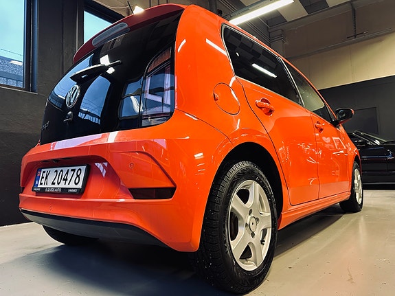 Volkswagen UP! 12 of 30