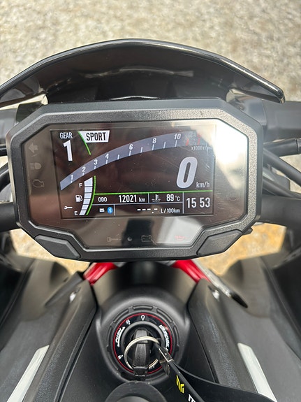 Kawasaki Z 900 10 of 12