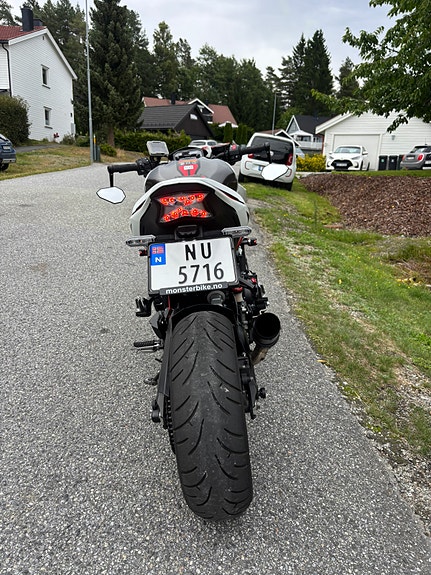 Kawasaki Z 900 3 of 12