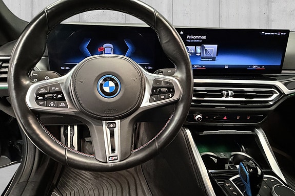 BMW i4 12 of 19