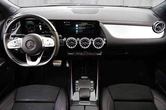 Mercedes-Benz EQA250 7 of 17