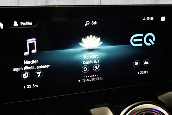 Mercedes-Benz EQA250 11 of 17