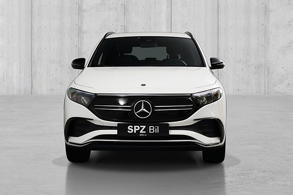 Mercedes-Benz EQA250 4 of 17
