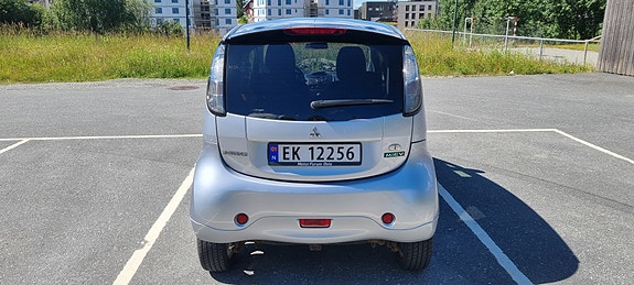 Mitsubishi i-Miev 6 of 15