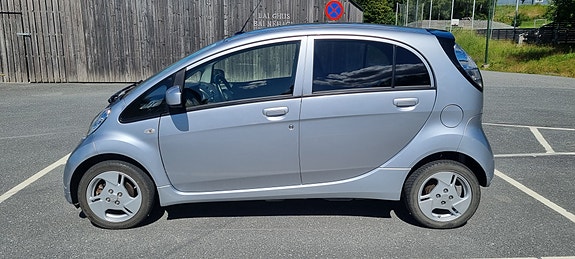 Mitsubishi i-Miev 5 of 15
