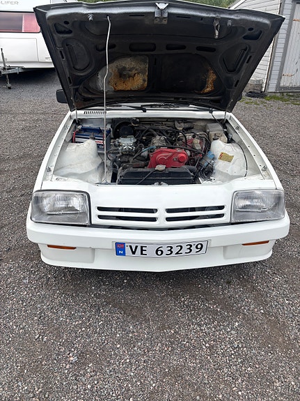 Opel Manta 2 of 21