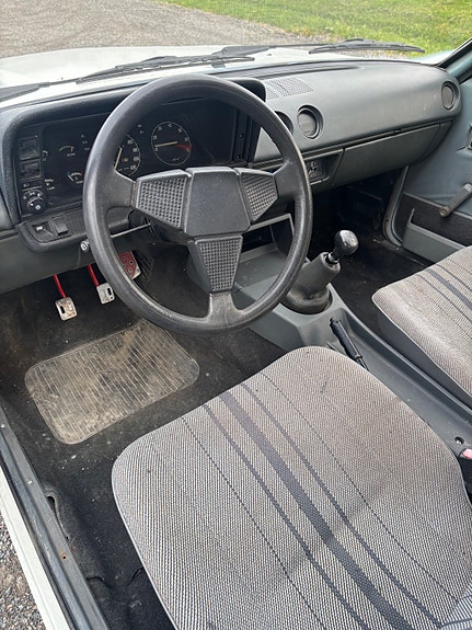 Opel Manta 17 of 21