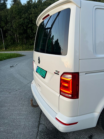 Volkswagen Transporter 6 of 20