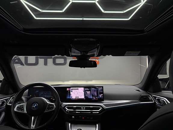 BMW i4 15 of 27