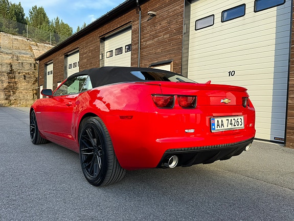 Chevrolet Camaro 4 of 30