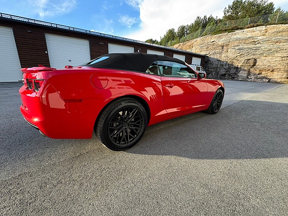 Chevrolet Camaro 7 of 30