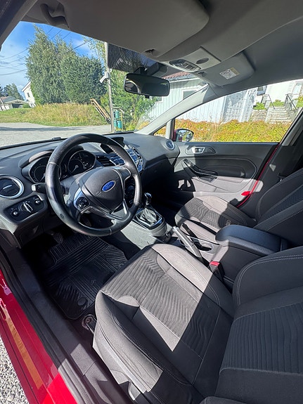 Ford Fiesta 15 of 15