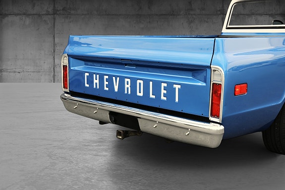 Chevrolet C-10 7 of 16