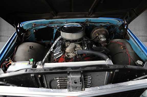 Chevrolet C-10 11 of 16
