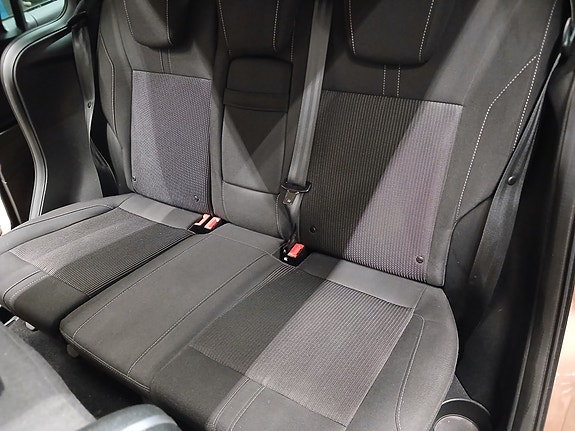 Ford B-MAX 28 of 30