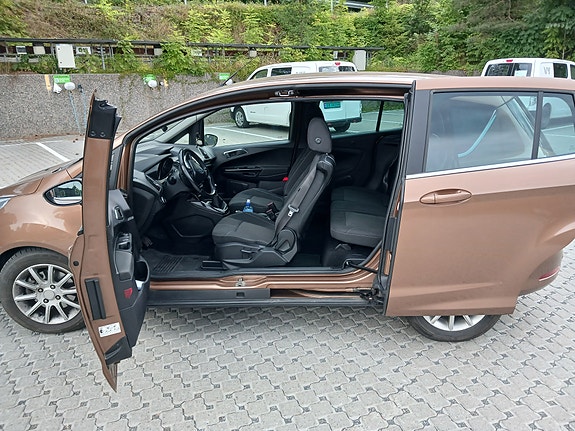 Ford B-MAX 15 of 30