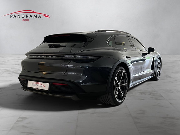 Porsche Taycan 4 6 of 30