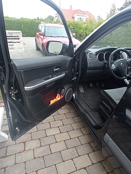 Suzuki Grand Vitara 6 of 12