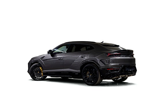 Lamborghini Urus 12 of 30