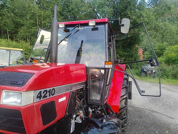 CASE IH CASE IH 4210 LP 4x4 MVA FRI! 18 of 27