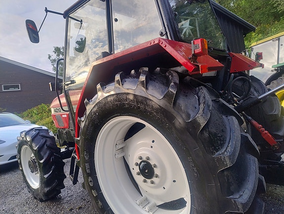 CASE IH CASE IH 4210 LP 4x4 MVA FRI! 13 of 27