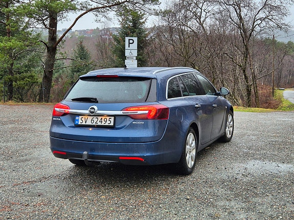 Opel Insignia 3 of 10