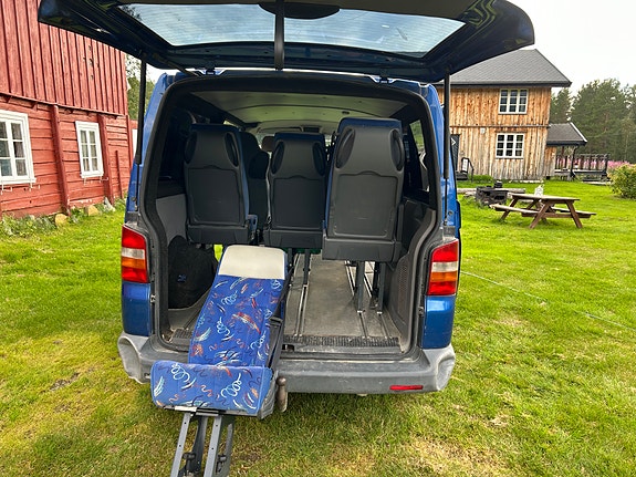 Volkswagen Transporter 4 of 13