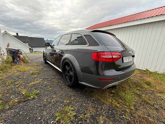 Audi A4 allroad 24 of 30