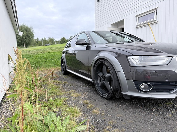 Audi A4 allroad 10 of 30