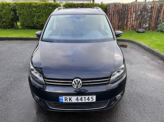 Volkswagen Touran 5 of 20