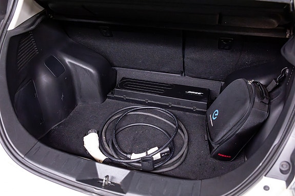 Nissan Leaf 13 of 30