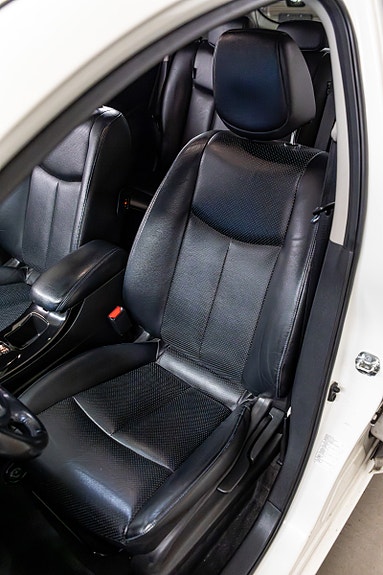 Nissan Leaf 17 of 30