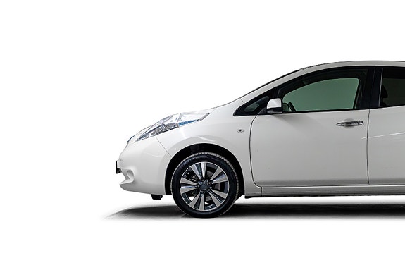 Nissan Leaf 9 of 30