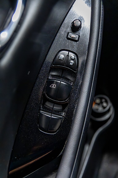 Nissan Leaf 18 of 30