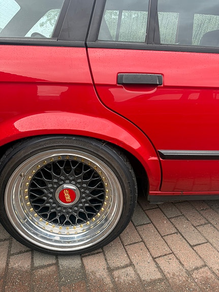 BMW 318i 11 of 22