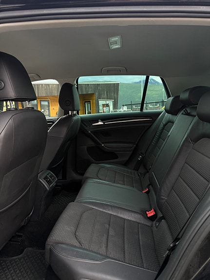 Volkswagen Golf VII 13 of 20