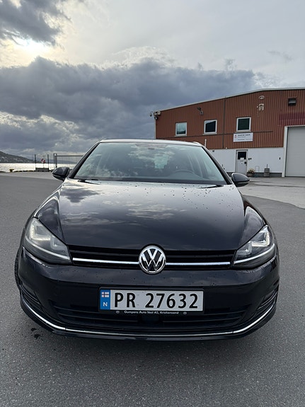 Volkswagen Golf VII 11 of 20