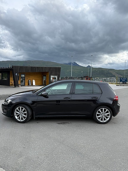 Volkswagen Golf VII 3 of 20