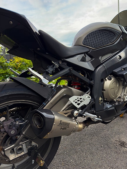 BMW S 1000 RR 9 of 12