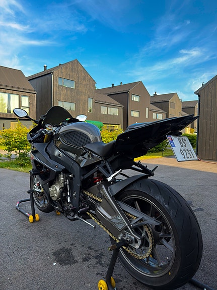 BMW S 1000 RR 3 of 12