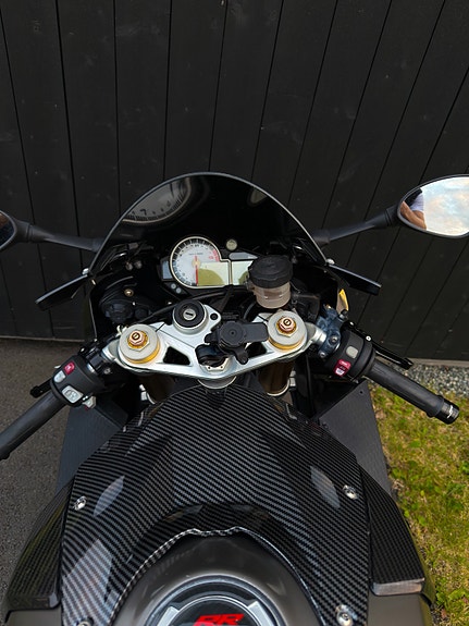 BMW S 1000 RR 10 of 12