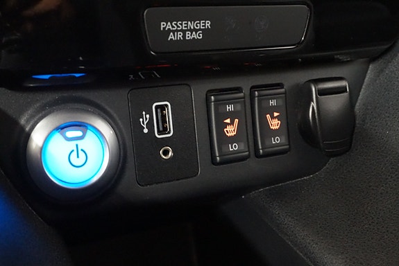 Nissan Leaf 25 of 28