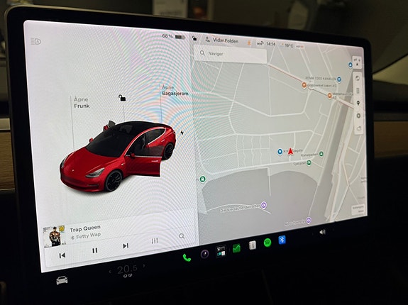 Tesla Model 3 17 of 18
