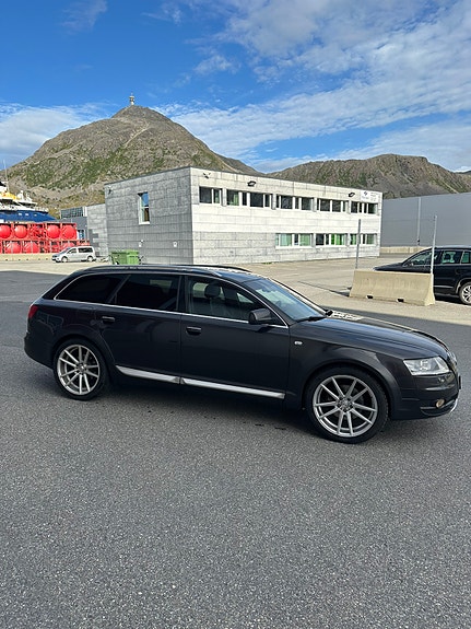 Audi A6 allroad 4 of 17