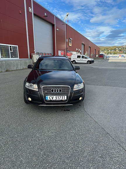 Audi A6 allroad 2 of 17
