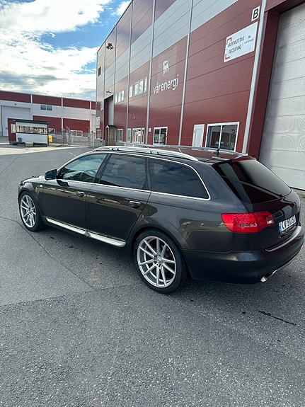 Audi A6 allroad 8 of 17