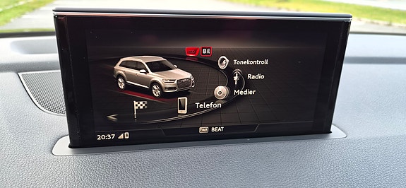 Audi Q7 27 of 30