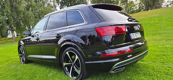 Audi Q7 5 of 30