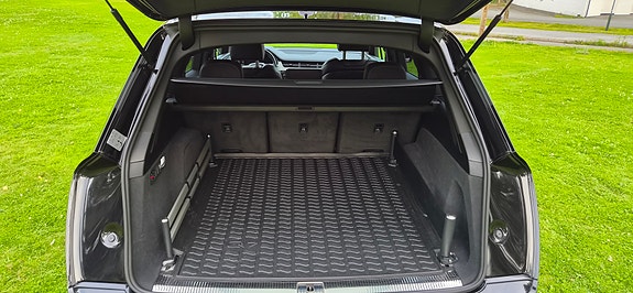 Audi Q7 15 of 30